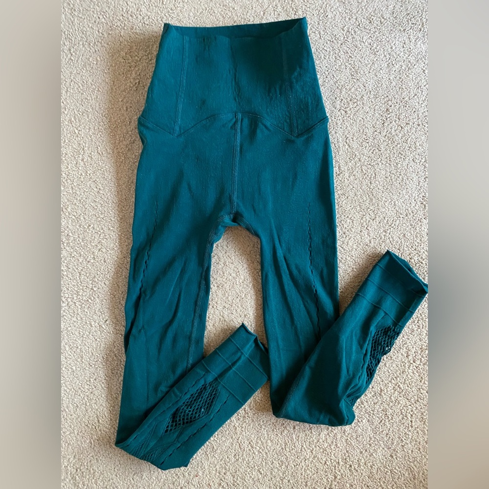 Free People Movement High Waist Leggings Ecology Self Hem Size S Teal